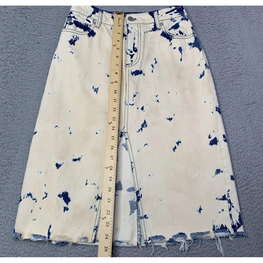 Alice + Olivia Skirt Womens 26 Jean You Look Good Blue Tan Dye Raw Hem NWOT
